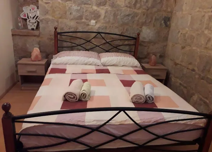 Apartments Eliana